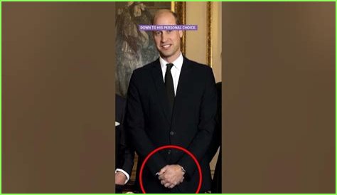 Why Doesn't Alex Wagner Wear A Wedding Ring?